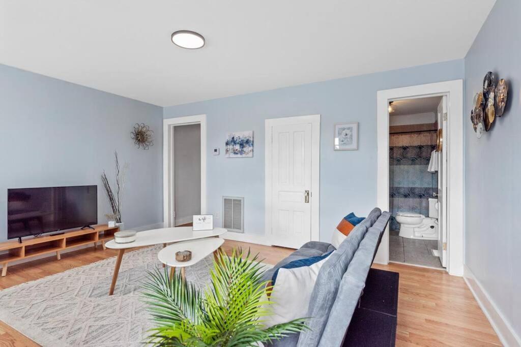 Boho Bungalow - Steps From Historic Downtown Apex Esterno foto