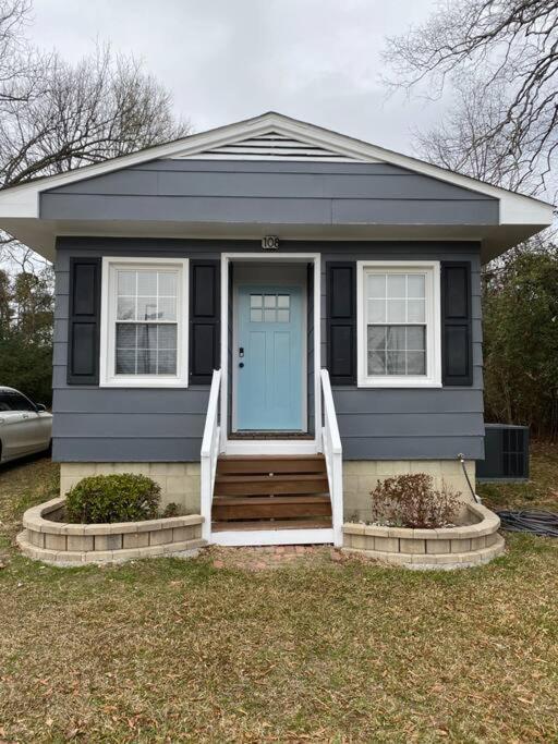 Boho Bungalow - Steps From Historic Downtown Apex Esterno foto