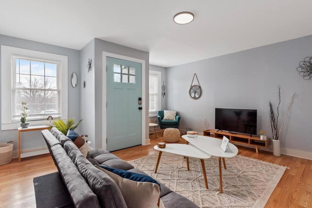 Boho Bungalow - Steps From Historic Downtown Apex Esterno foto